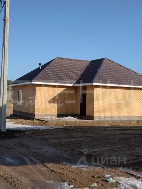 Дом в Амурская область, Благовещенский район, с. Кантон-Коммуна ул. ... - Фото 1