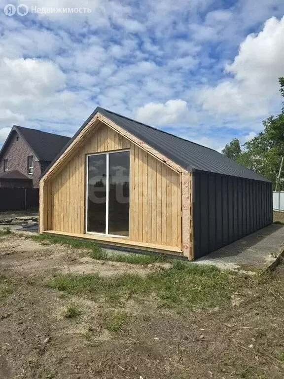 Дом в Калининградская область, Гурьевский муниципальный округ, посёлок ... - Фото 1