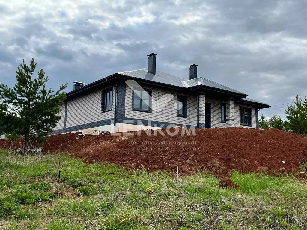 Коттедж в Удмуртия, Ижевск Чекерил мкр,  (167 м) - Фото 1