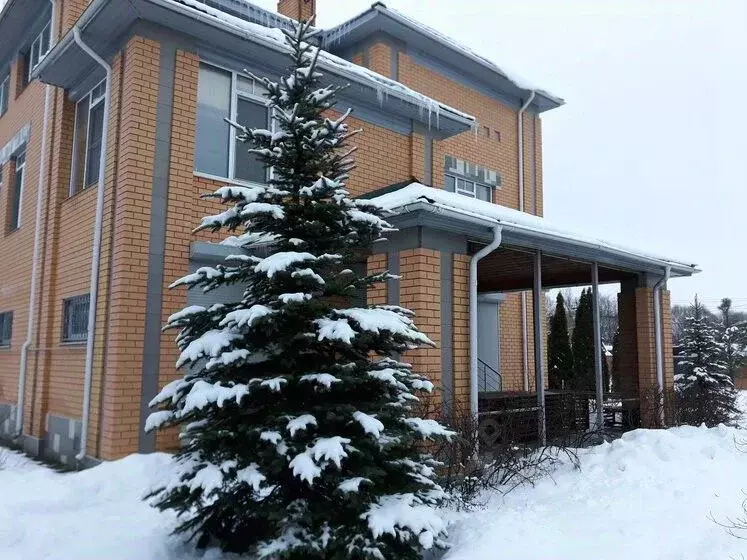 Дом в Москва Брехово хут., ул. Кольцевая (564 м) - Фото 1