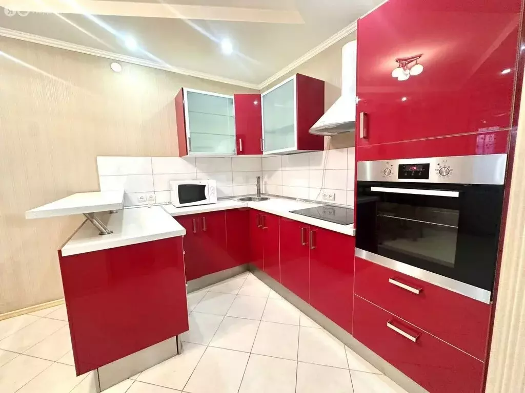 2-комнатная квартира: Казань, проспект Победы, 100 (75.2 м) - Фото 1
