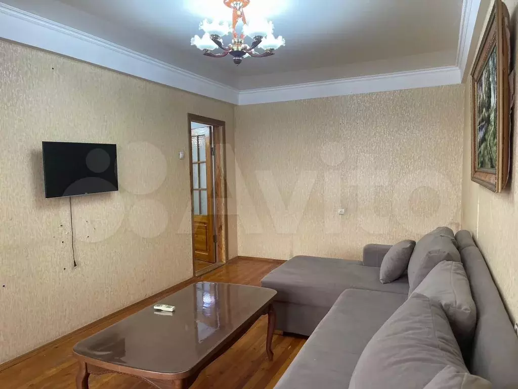 2-к. квартира, 70 м, 6/8 эт. - Фото 1