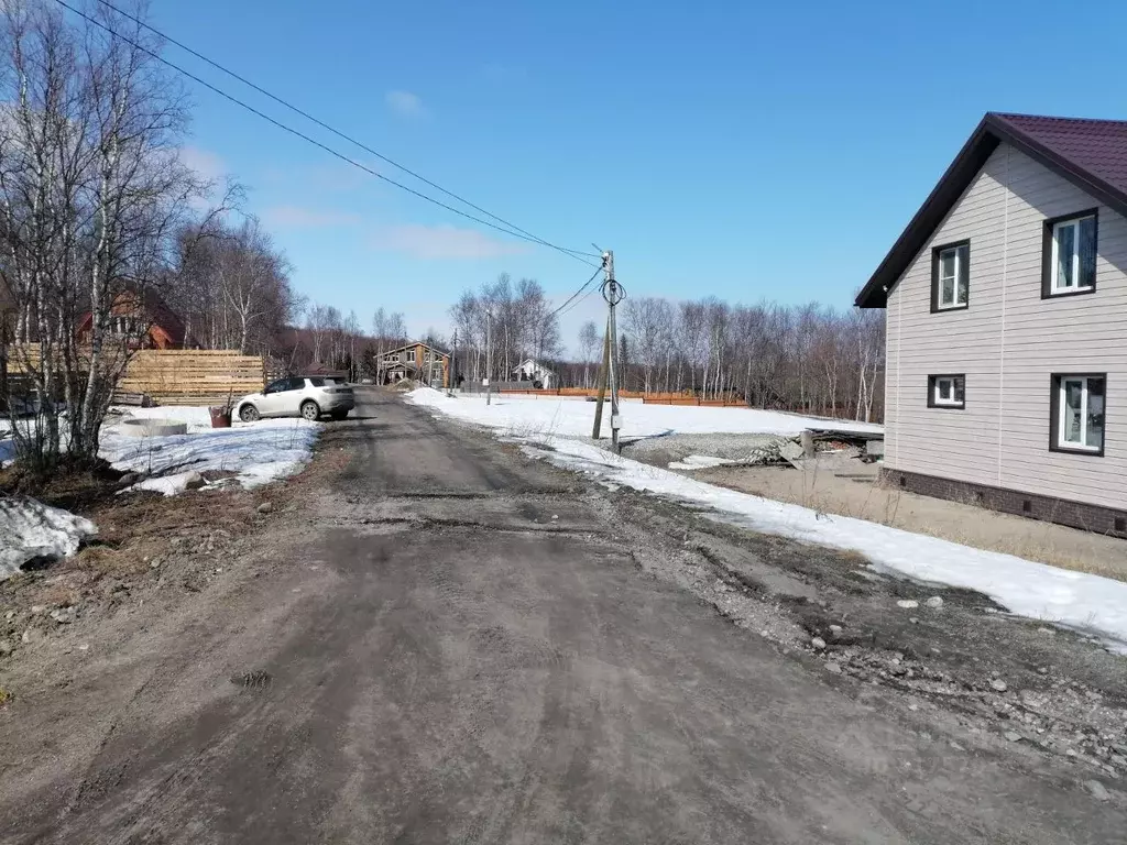Участок в Мурманская область, Кольский район, Молочный городское ... - Фото 0