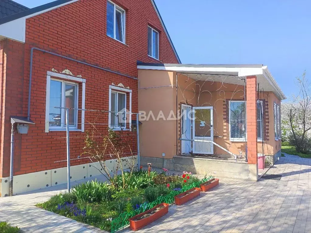 Дом в Белгородская область, Белгородский район, Поселок Разумное ... - Фото 1