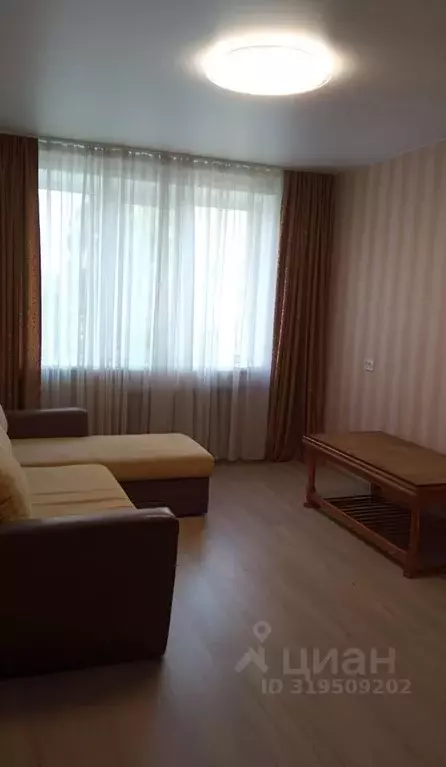 1-к кв. Чувашия, Чебоксары Хузангая ул., 28 (32.0 м) - Фото 0