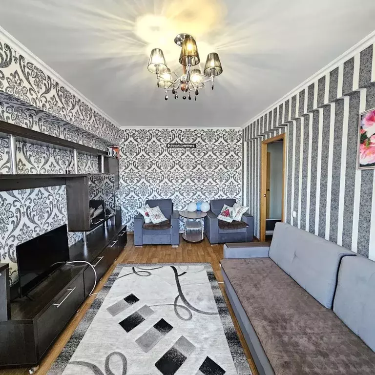 2-к кв. Брянская область, Брянск ул. Ромашина, 38 (49.4 м) - Фото 2