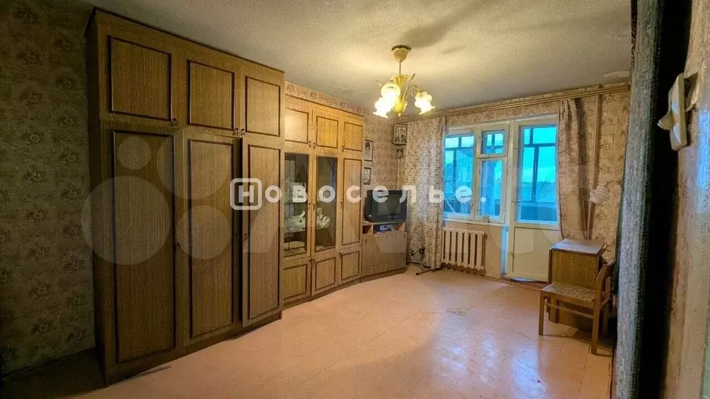 1-к. квартира, 32,8 м, 4/10 эт. - Фото 1