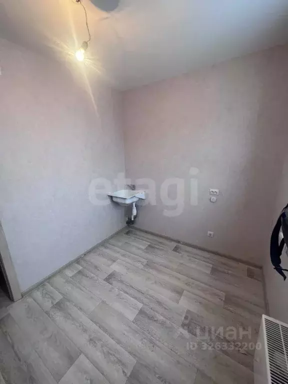 1-к кв. Курганская область, Курган Заозерный жилрайон, 8-й мкр, 5 ... - Фото 2