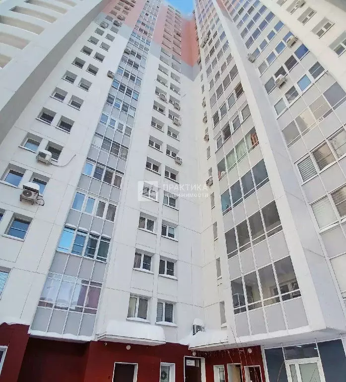 Продается 3-комнатная квартира - Фото 1