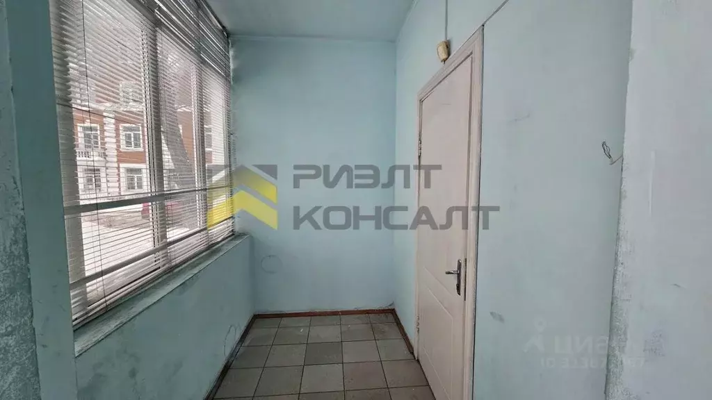 Помещение свободного назначения в Омская область, Омск ул. Богдана ... - Фото 1