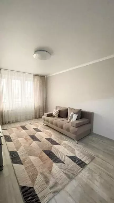 2-к кв. Татарстан, Нижнекамск Корабельная ул., 49 (56.0 м) - Фото 1