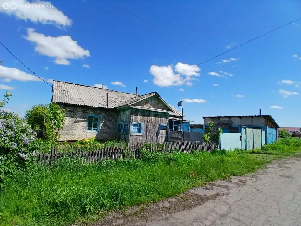 Дом в село Лагушино, Зелёная улица, 31 (90.9 м) - Фото 0