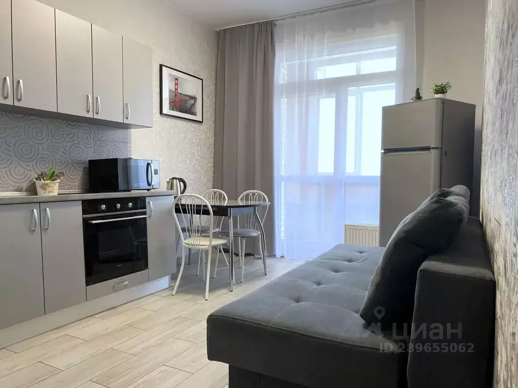 1-к кв. Иркутская область, Иркутск ул. Карла Либкнехта, 201 (54.0 м) - Фото 1