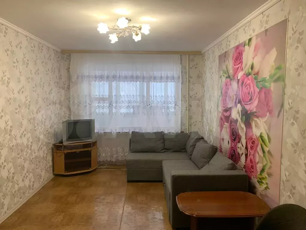 1-к. квартира, 35 м, 1/9 эт. - Фото 0