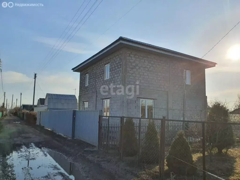 Дом в село Подстепки, Дачная улица (160 м) - Фото 1
