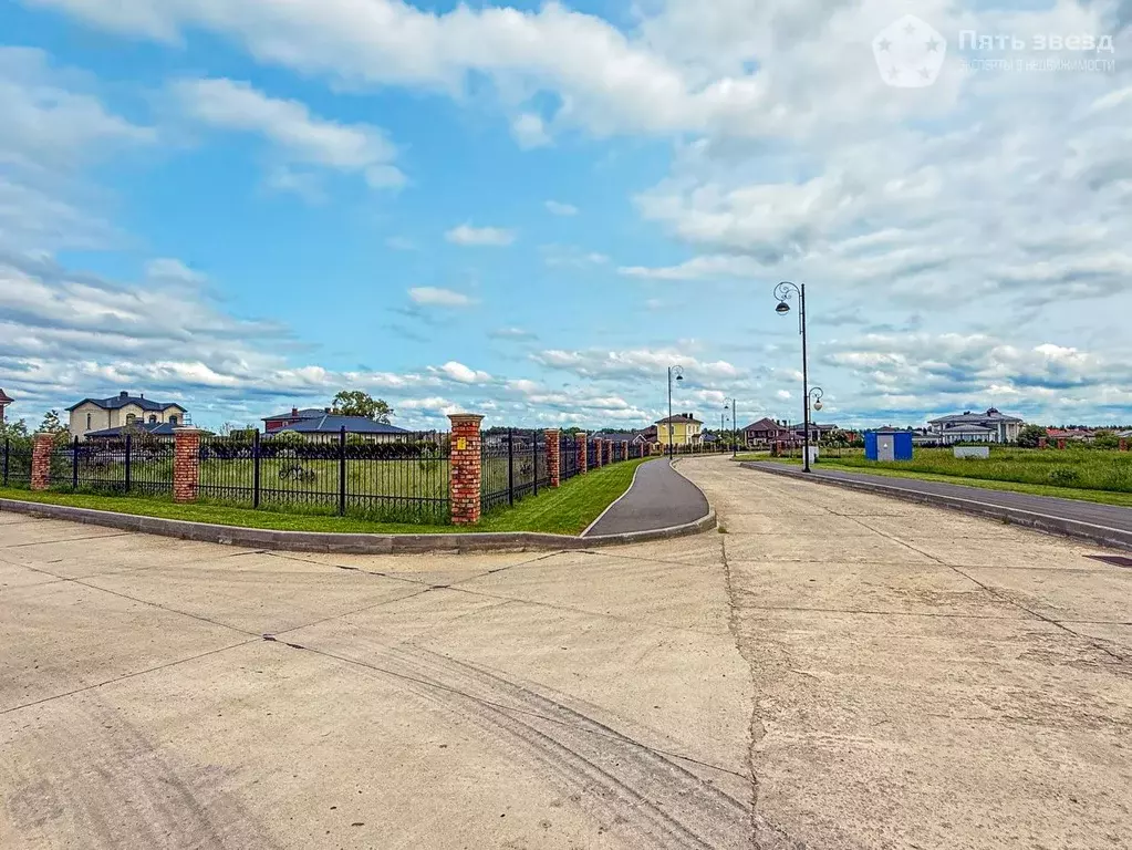 Участок в Тверская область, Конаковский муниципальный округ, д. ... - Фото 1