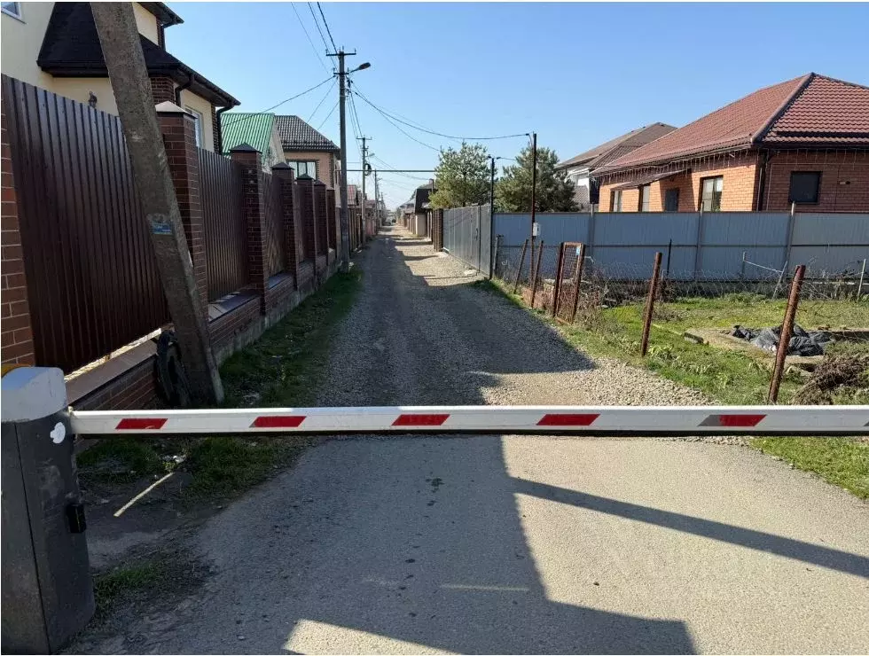 Участок в Адыгея, Тахтамукайский район, Старобжегокайское с/пос, Зори ... - Фото 1