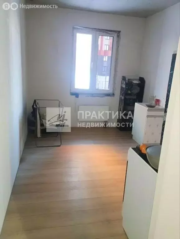 2-комнатная квартира: Москва, район Троицк, Чароитовая улица, 1к4 ... - Фото 2