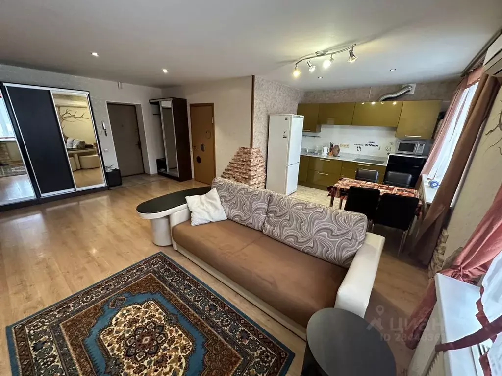 2-к кв. Нижегородская область, Нижний Новгород ул. Воровского, 3 (65.0 ... - Фото 1