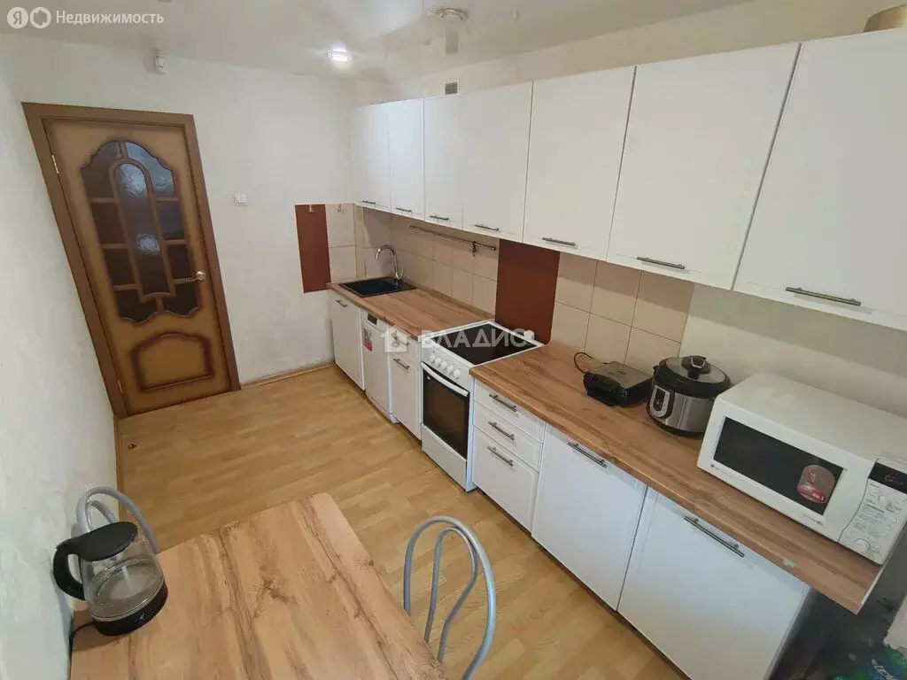 3-комнатная квартира: Иркутск, микрорайон Юбилейный, 10А (75 м) - Фото 2