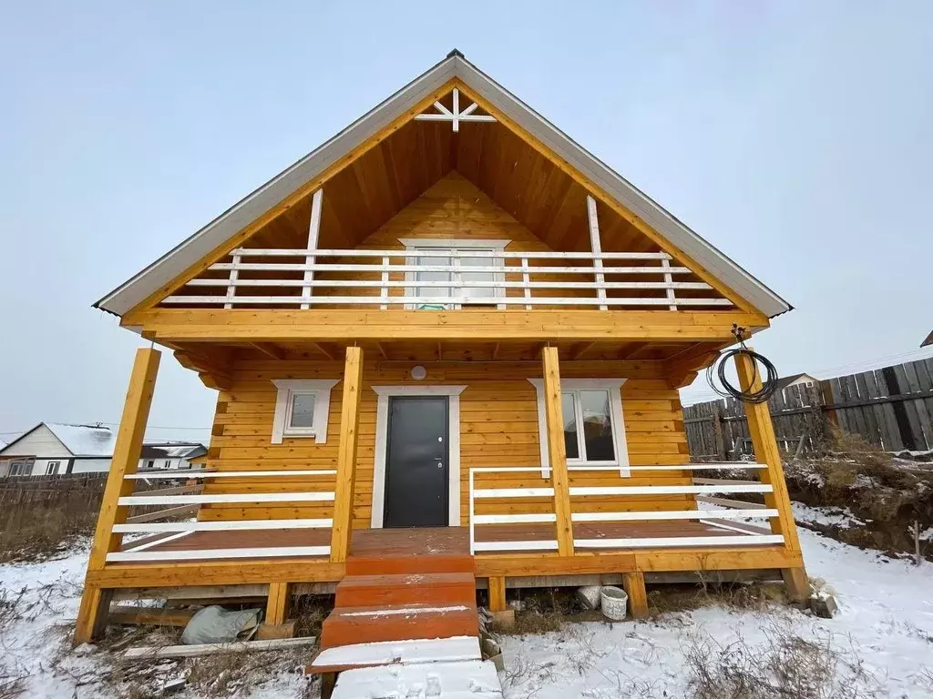 Дом в Иркутская область, Иркутский муниципальный округ, д. Куда пер. ... - Фото 1