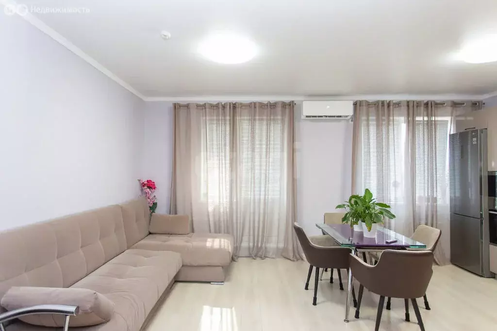 3-комнатная квартира: Тобольск, 15-й микрорайон, 11А (86.6 м) - Фото 0