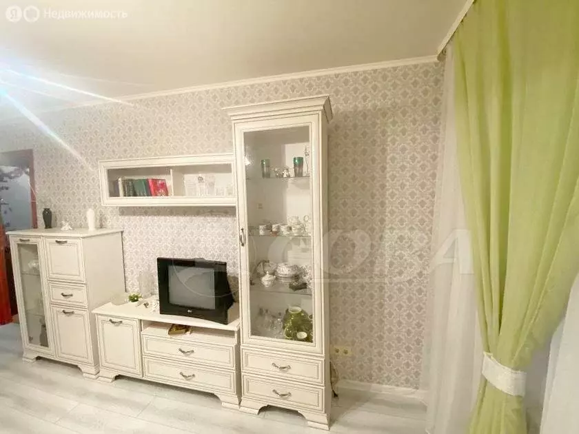2-комнатная квартира: Тюмень, улица Демьяна Бедного, 98 (50 м) - Фото 2