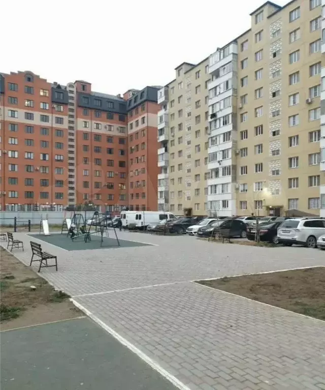 2-к. квартира, 60 м, 3/10 эт. - Фото 0