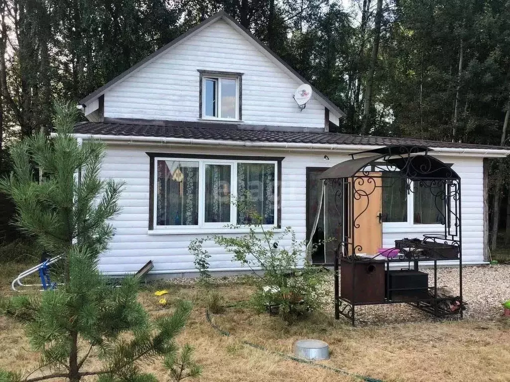 Дом в Калужская область, Жуковский район, Верховье с/пос, д. Верховье ... - Фото 1