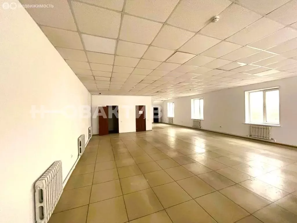 Торговая площадь (460 м) - Фото 2