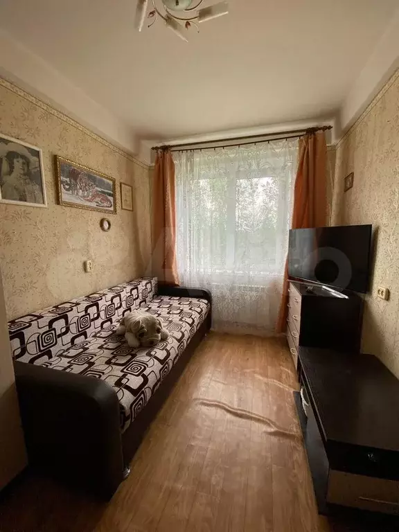 Комната 10,3 м в 3-к., 1/9 эт. - Фото 0