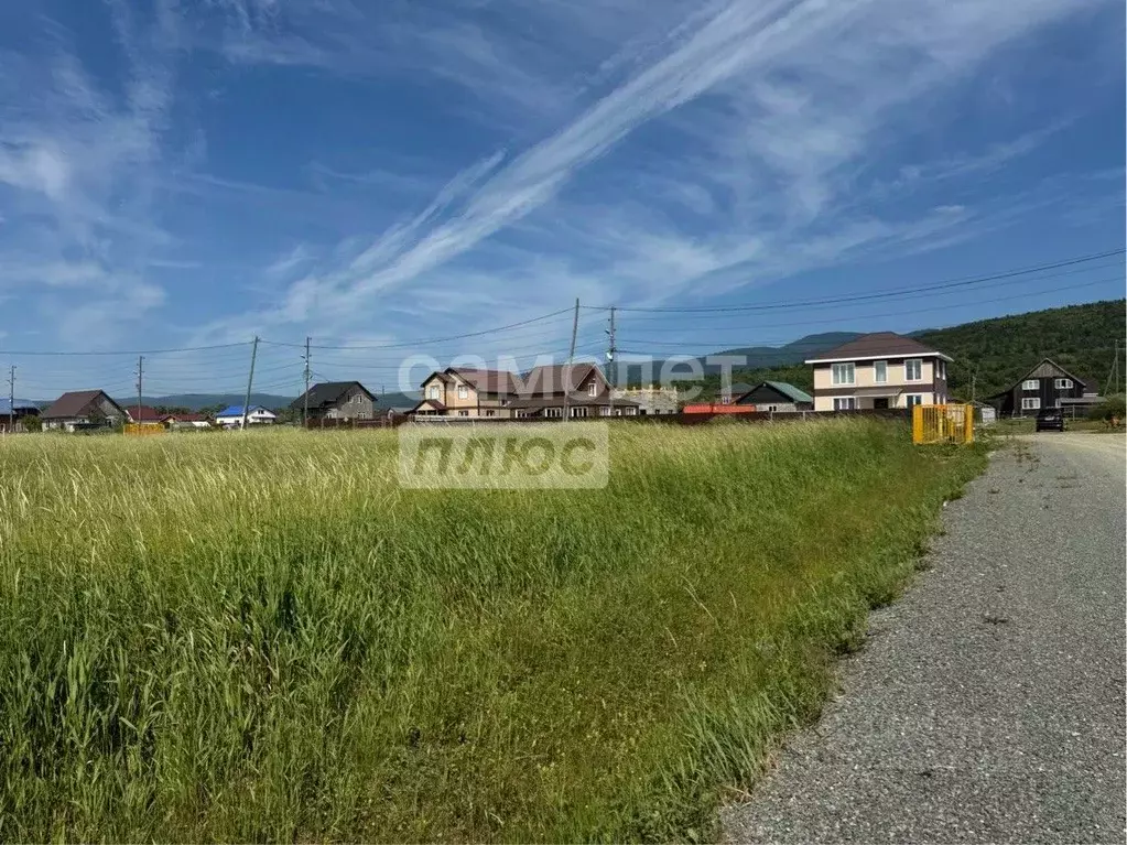 Участок в Сахалинская область, Южно-Сахалинск городской округ, с. ... - Фото 1