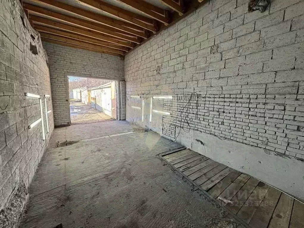 Гараж в Белгородская область, Старый Оскол просп. Алексея Угарова (32 ... - Фото 1