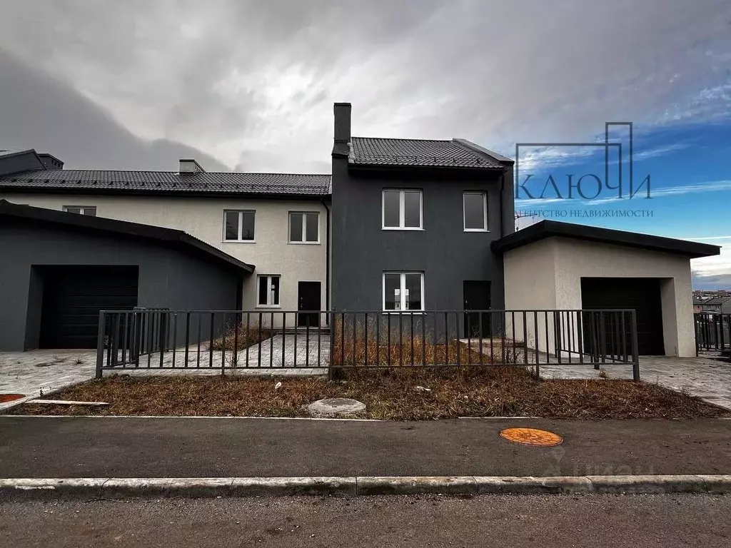 Таунхаус в Челябинская область, Магнитогорск ул. Зеленый Лог (91 м) - Фото 1