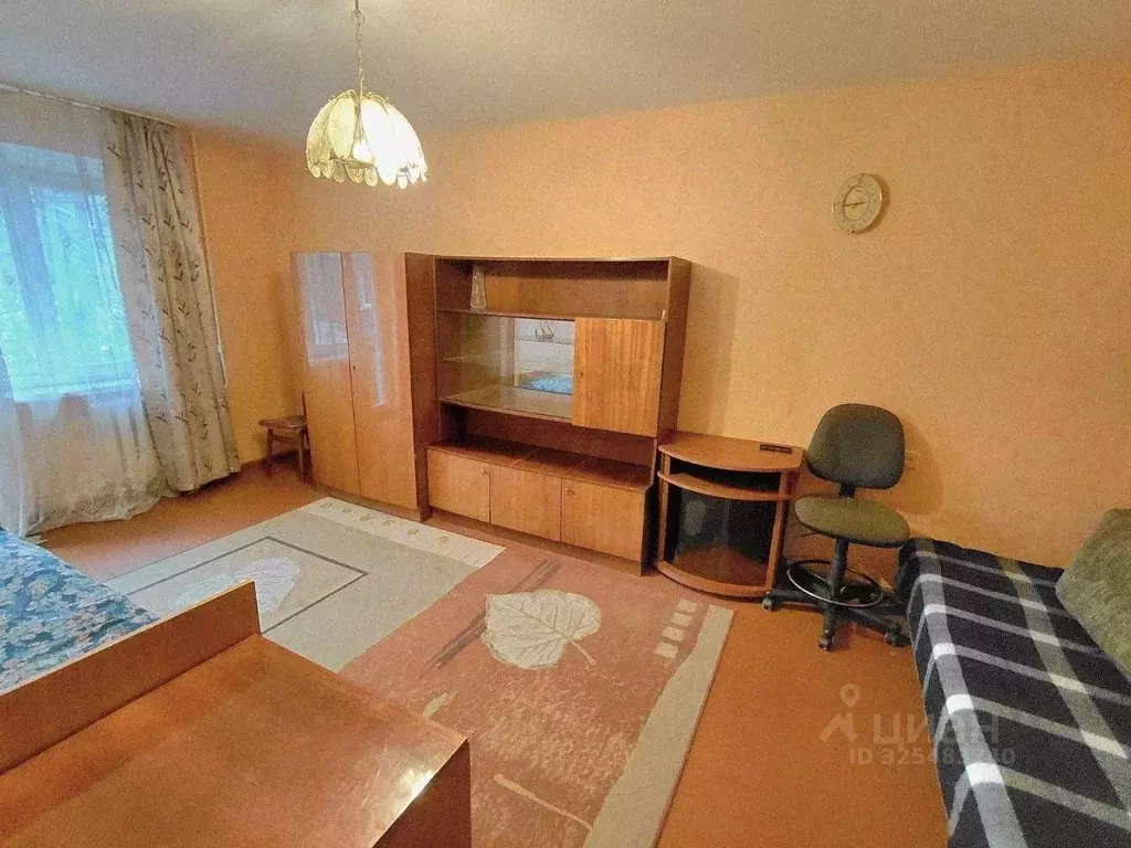 1-к кв. Калининградская область, Калининград Нарвская ул., 10 (32.0 м) - Фото 1