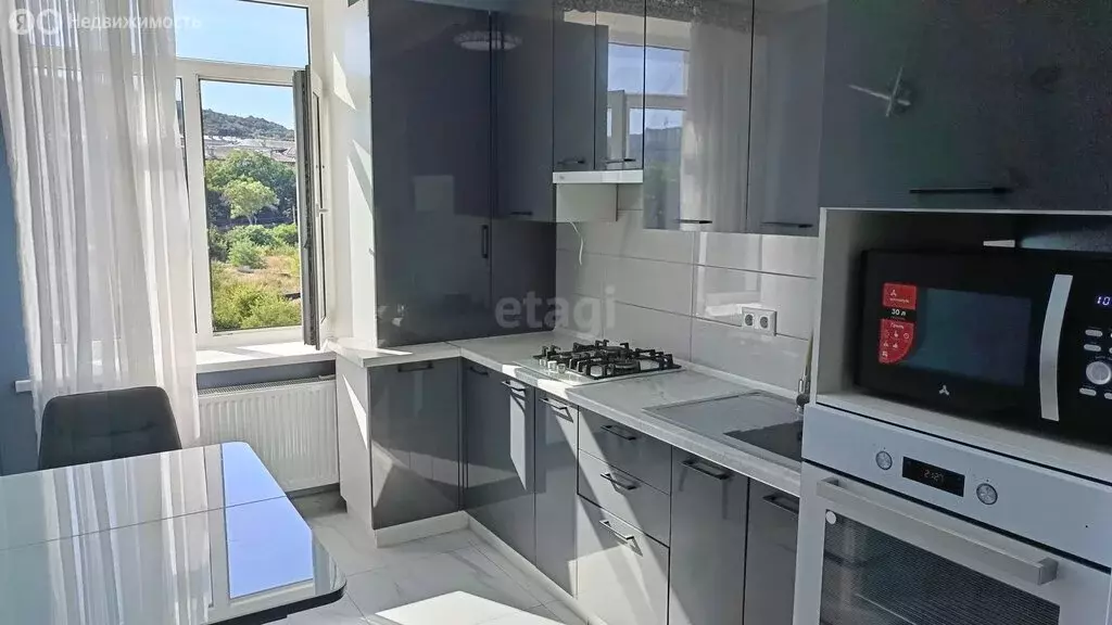 1-комнатная квартира: Феодосия, Крымская улица, 1Г (45.1 м) - Фото 1