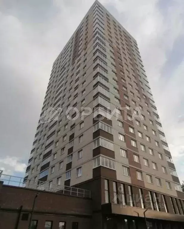 Студия Тюменская область, Тюмень Дамбовская ул., 25к1 (27.5 м) - Фото 0