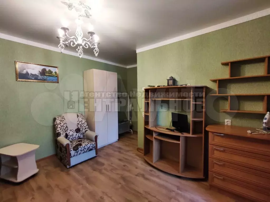Комната 18 м в 2-к., 4/9 эт. - Фото 1