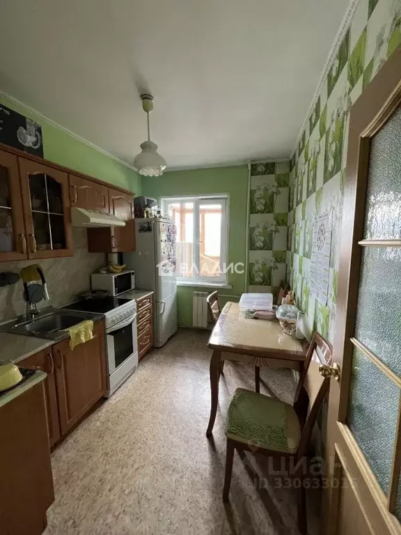 3-к кв. Бурятия, Улан-Удэ ул. Шумяцкого, 27 (64.0 м) - Фото 1