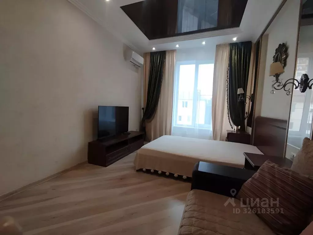 1-к кв. Краснодарский край, Геленджик ул. Шмидта, 6 (50.0 м) - Фото 1