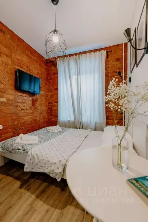 Комната Санкт-Петербург Малая Подьяческая ул., 3 - Фото 1