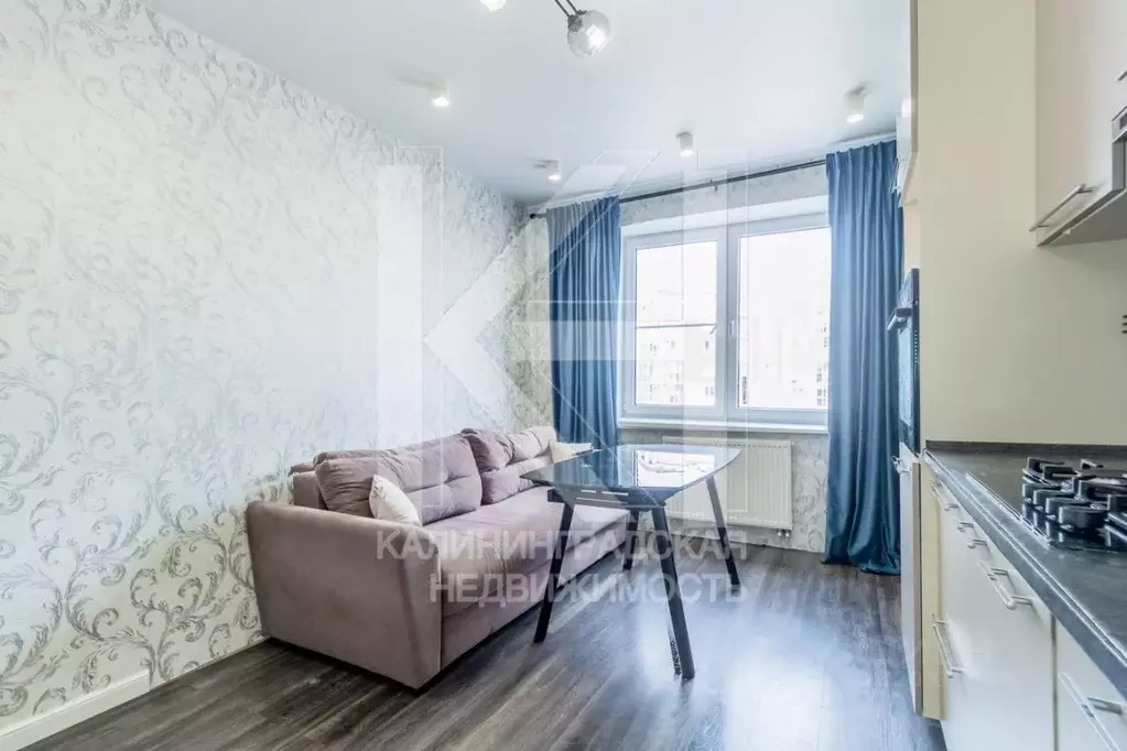 2-к кв. Калининградская область, Калининград Мирная ул., 4 (66.4 м) - Фото 1