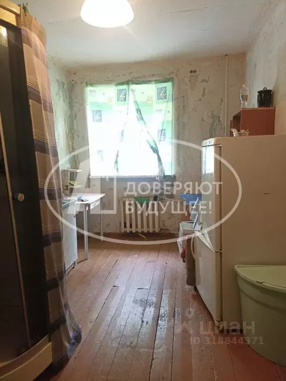 2-к кв. Пермский край, Лысьва ул. Энгельса, 33 (29.0 м) - Фото 0