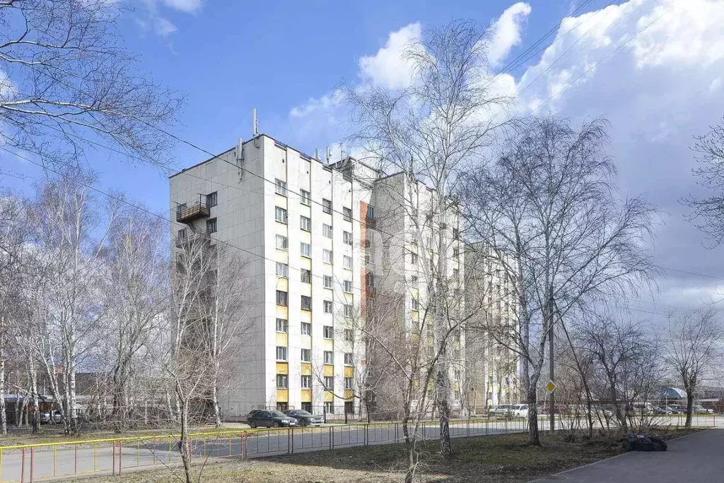 Комната Тюменская область, Тюмень Волгоградская ул., 70 (30.1 м) - Фото 1