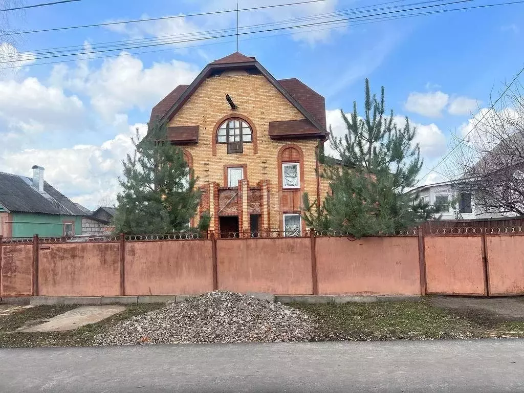 Дом 327,9 м на участке 17,5 сот. - Фото 0