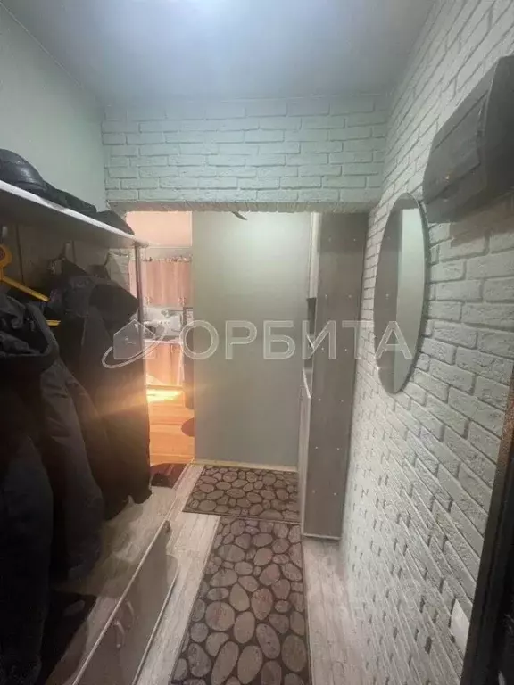 Комната Тюменская область, Тюмень ул. Республики, 220 (18.4 м) - Фото 1