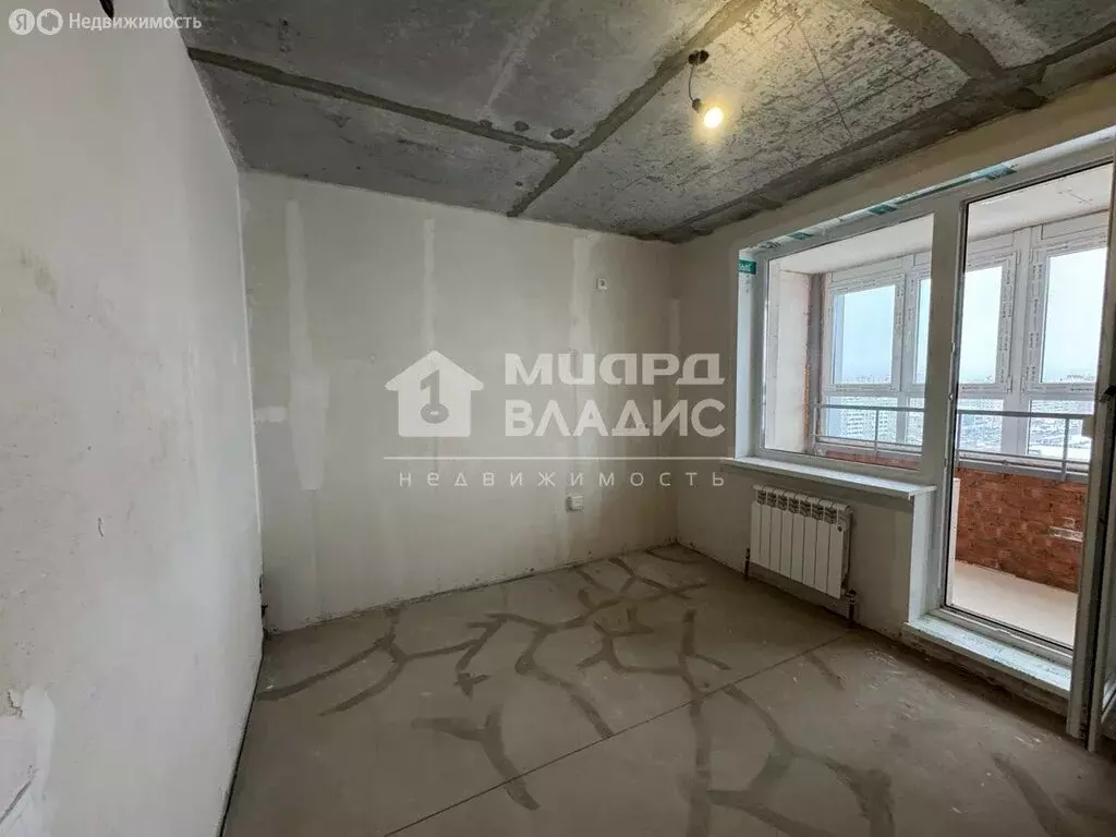 1-комнатная квартира: Омск, улица 70 лет Октября, 3/6 (40.3 м) - Фото 2