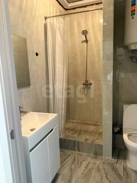 1-к кв. Тюменская область, Тюмень Профсоюзная ул., 53 (40.9 м) - Фото 1