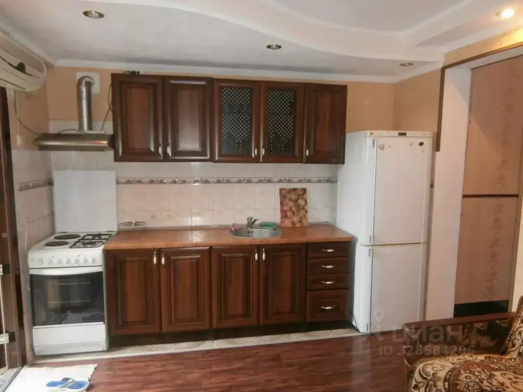 Дом в Крым, Алупка ул. Красногвардейская, 16 (30 м) - Фото 1