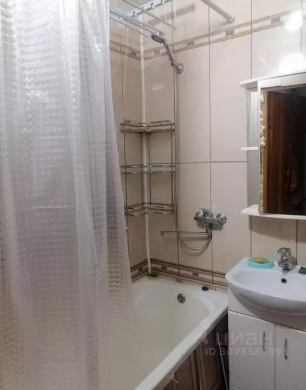 2-к кв. Удмуртия, Ижевск ул. Труда, 68 (50.0 м) - Фото 2